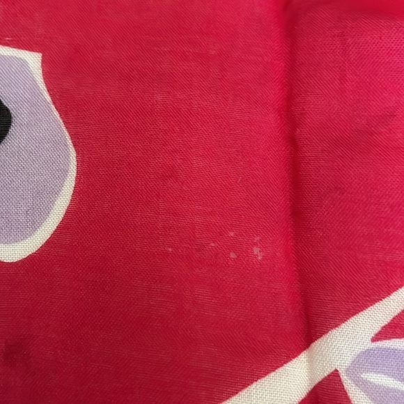 Vintage OSCAR DE LA RENTA Scarf - Picture 3 of 4